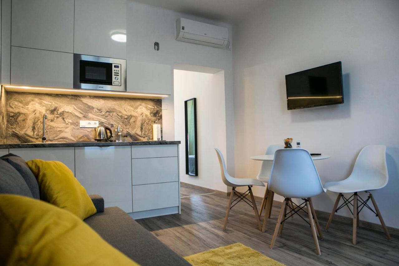 Marusius Apartmanház Makó Exterior foto